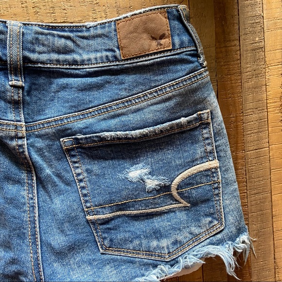 HIGH WAISTED FESTIVAL SHORT - Picture 2 of 4